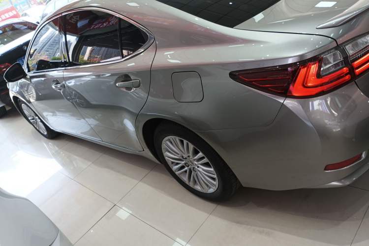 Used Lexus ES 2015 200 Elite Edition
