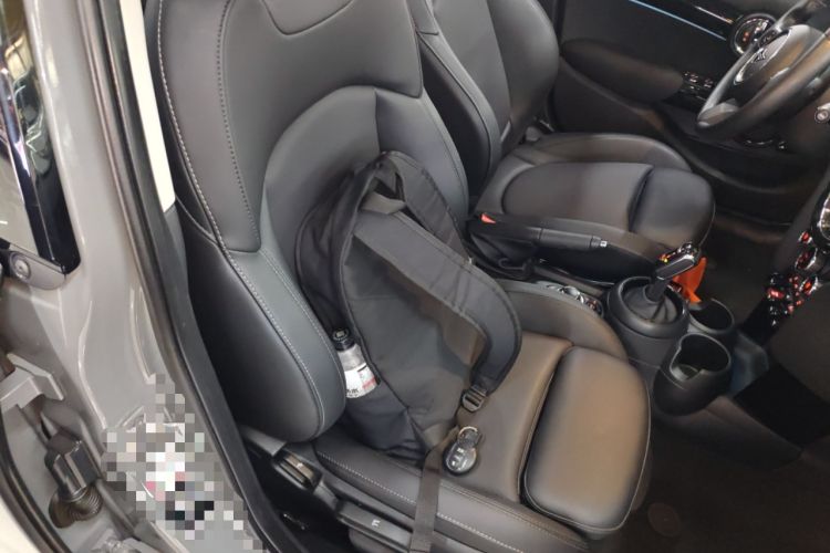 Used MINI MINI 2022 1.5T COOPER Classic Edition Five-Door Version