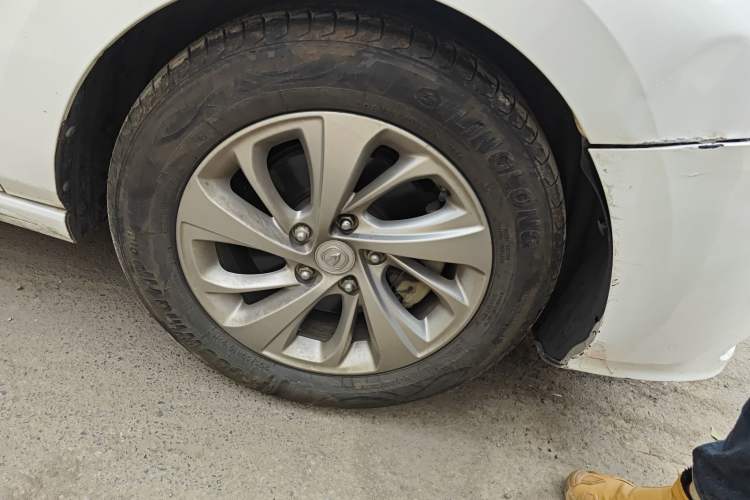 Used Changan Raeton CC 2018 1.5T Automatic Elegant Starry Edition China V Standard
