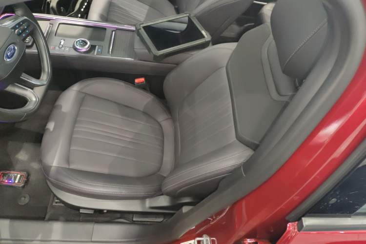 Used Ford Mondeo 2025 2.0T EcoBoost Ultimate Edition
