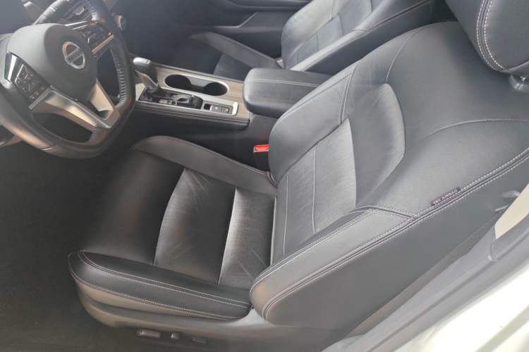 Used Nissan Teana 2021 2.0L XL Upper AD1 Smart Drive & Navigation Edition Left Front Seat