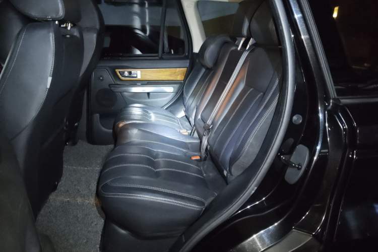 Used Land Rover Range Sport 2012 3.0 TDV6 HSE Diesel Edition Left Rear Seat