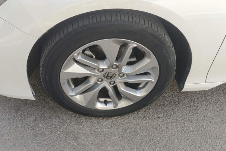 Used Honda Accord 2018 260TURBO Elite Edition China VI Left Front Wheel Hub