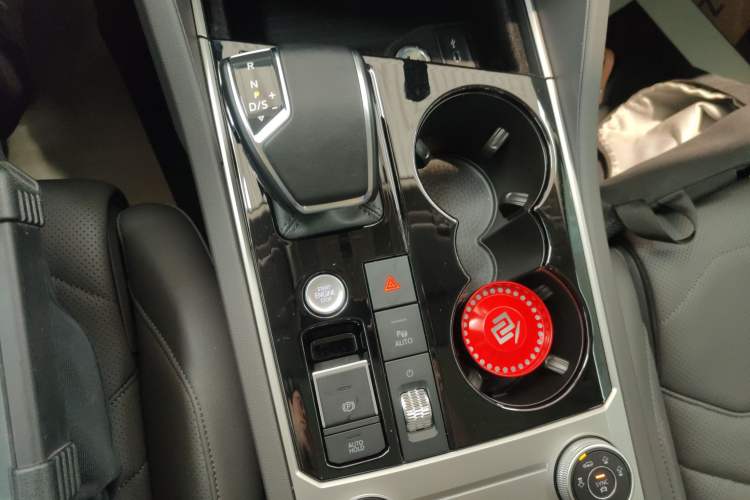 Used Volkswagen Touareg 2023 3.0 TSI Luxury Edition Obsidian Black Sport Package
