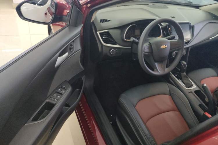 Used Chevrolet Cavalier 2019 320 Automatic Enjoyment with Sunroof