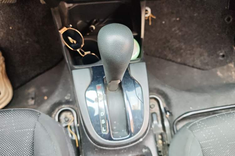 Used Honda Fit 2016 1.5L LXS CVT Comfort Sunroof Version
