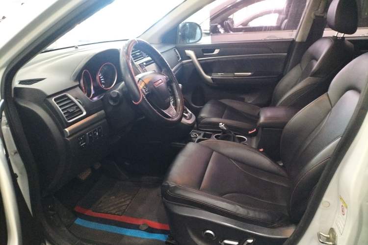 Used Haval H6 2015 Sport Edition 1.5T Automatic Two-Wheel Drive Luxury Model