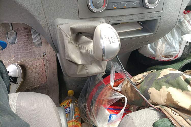 Used JAC Group Sunray 2013 1.9T 4-Series Star Express Gear Lever