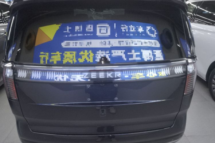 Used Zeekr 009 2022 WE Edition
