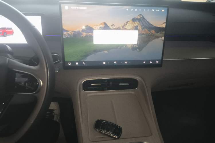 Used Chery Tiggo 8 PLUS 2025 290TGDI DCT Prestige 5-Seater