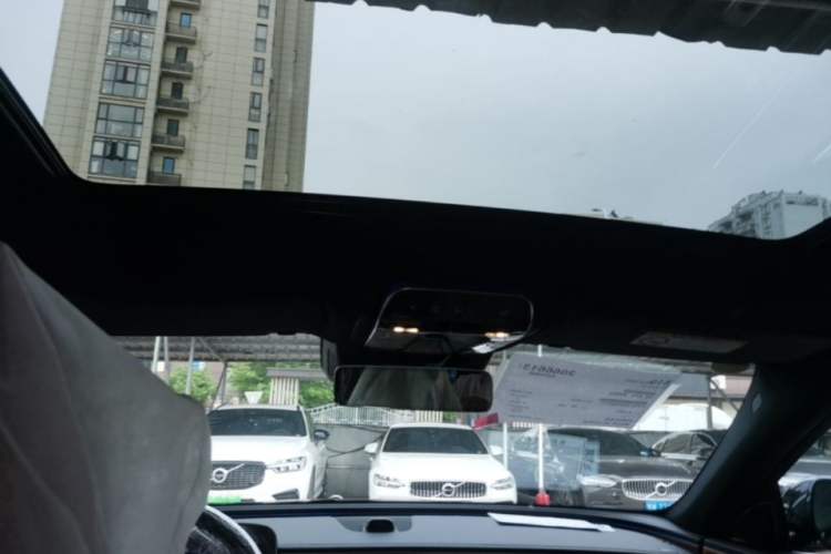 Used Mercedes-Benz E-Class 2026 E 300 L Luxury Headliner