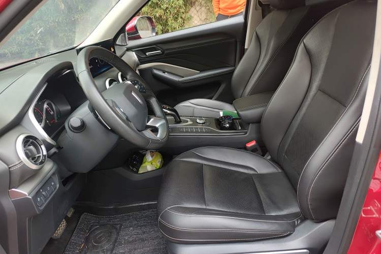 Used Wey VV6 2020 2.0T Four-Wheel Drive Zhiyu+