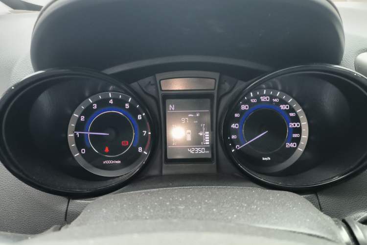 Used Changan CS15 2016 1.5L Automatic Fashion Edition