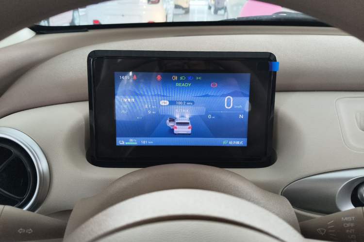 Used Wuling Hongguang MINIEV 2025 Four-Door Version Advanced Edition Instrument Cluster