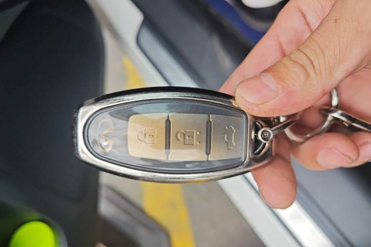 Used Infiniti Q50L 2016 2.0T Ambition Edition