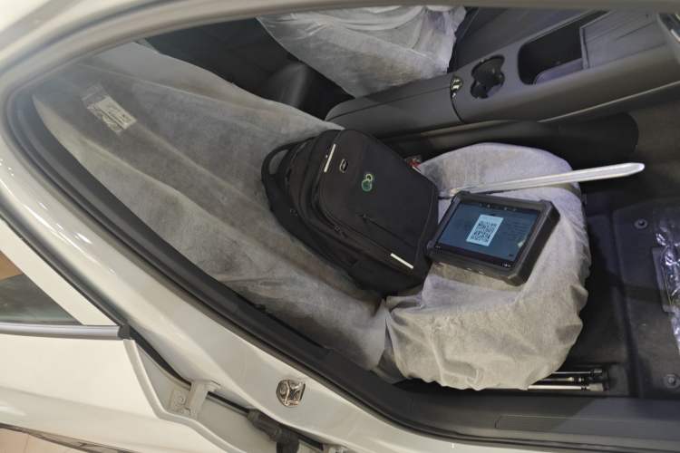 Used Volkswagen ID.UNYX 2024 Revised Pro Long-Range Version Right Front Seat