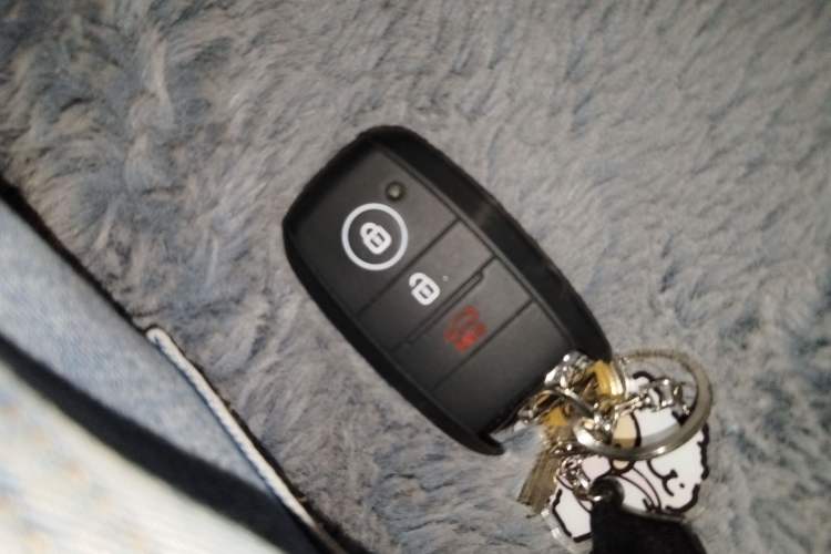 Used Kia kx1 Stonic 2019 1.4L Automatic Fun Edition China VI