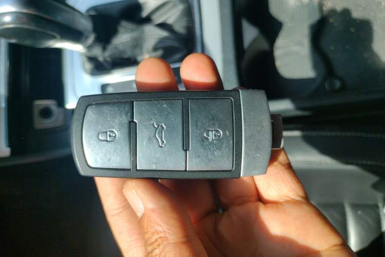 Used Volkswagen Magotan 2016 1.8TSI Smart Enjoyment Leading Model Vehicle Key