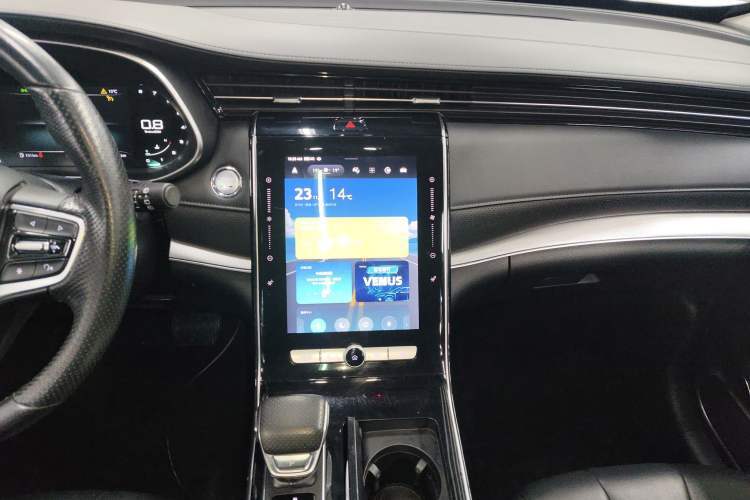 Used Roewe RX5 MAX 2019 400TGI Automatic Smart Cabin Luxury Edition