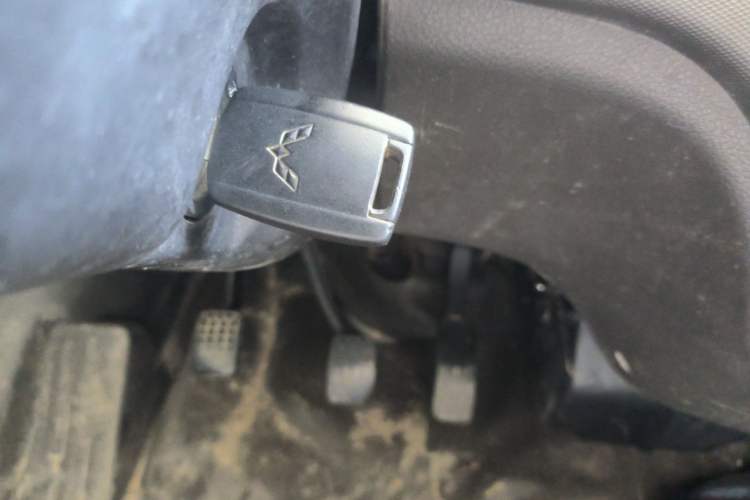 Used Wuling Rongguang 2020 1.2L S Base Model China VI Vehicle Key