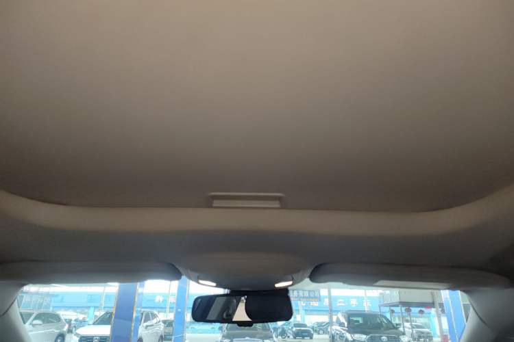 Used Ford Mondeo 2013 2.0L GTDi 200 Fashion Edition Headliner