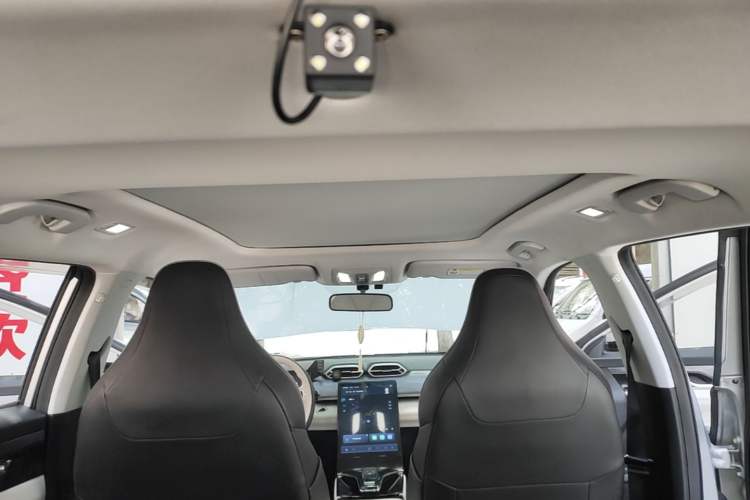 Used Dongfeng Aeolus Mage 2023 DH-i 1.5T Luxury Edition
