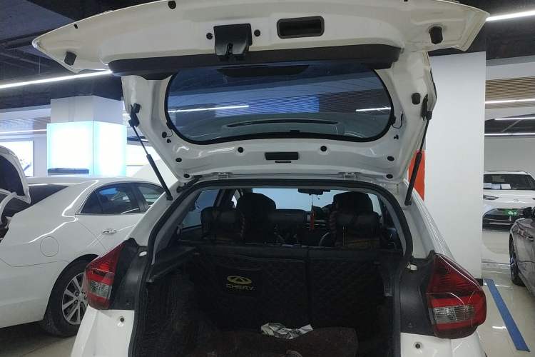 Used Chery Tiggo 3X 2021 PLUS 1.5L CVT Thrilling Red Date Edition