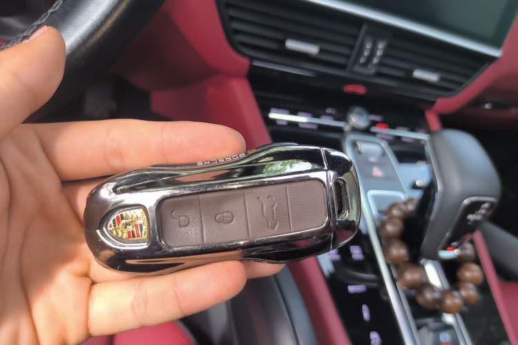 Used Porsche Cayenne 2018 Cayenne 3.0T Vehicle Key