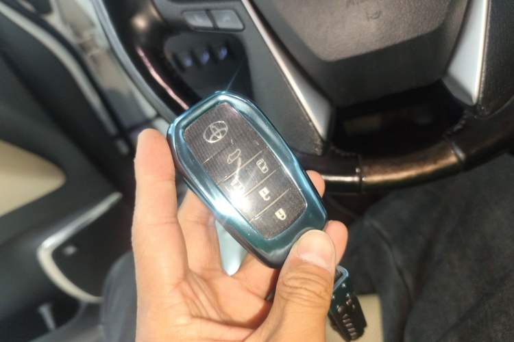 Used Toyota Alphard 2020 Dual-Engine 2.5L Prestige Edition
