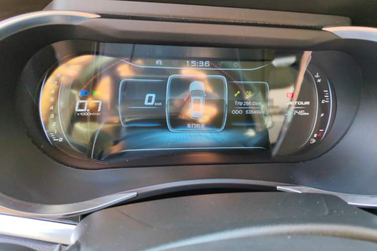 Used JETOUR X90 2019 1.5T Manual Enjoyment Model 6 Seats China V Emission Standard
