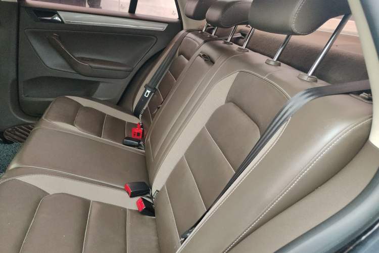 Used Volkswagen Bora 2014 1.6L Manual Comfort Model Left Rear Seat