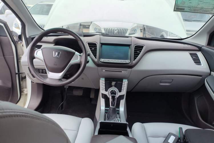 Used Luxgen 5 2013 1.8T Automatic Luxury Model
