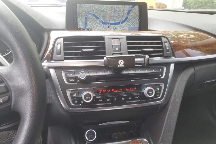 Used BMW 3 Series 2015 328Li xDrive Luxury Design Package
