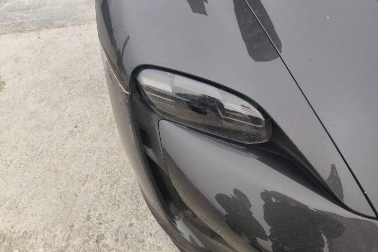 Used Porsche Taycan 2022-Year Updated Taycan