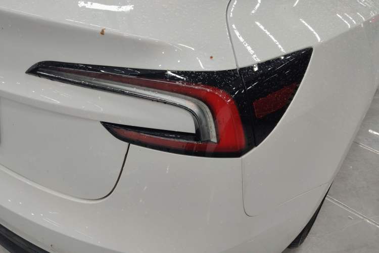 Used Tesla Model 3 2025 Rear-Wheel-Drive Version Right Rear Taillight