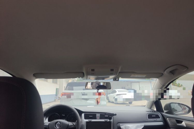 Used Volkswagen Golf 2016 1.6L Automatic Fashion Model