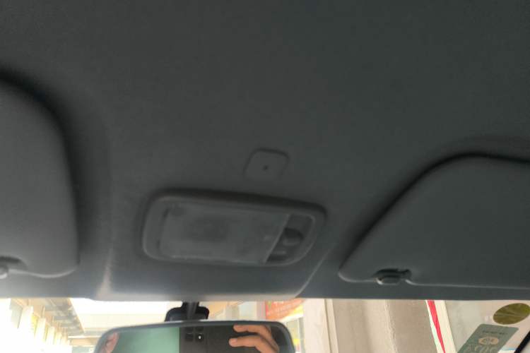 Used Chery New Energy QQ Ice Cream 2022 170km Sundae Phosphate Lithium-Ion