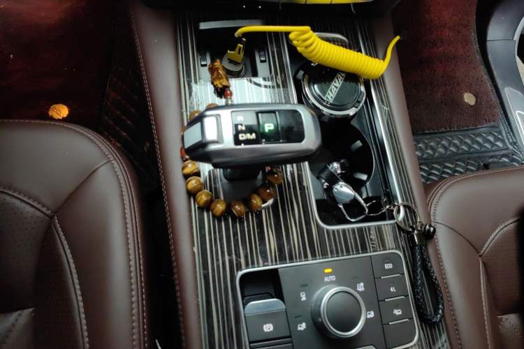 Used Haval H9 2022 2.0T Gasoline 4x4 Luxury 7-Seater
