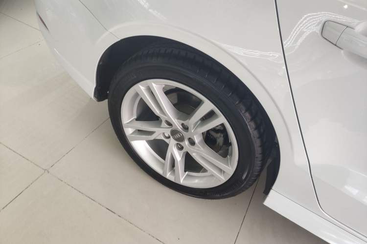 Used Audi A3 2019 Limousine 35 TFSI Fashion Edition China V standard
