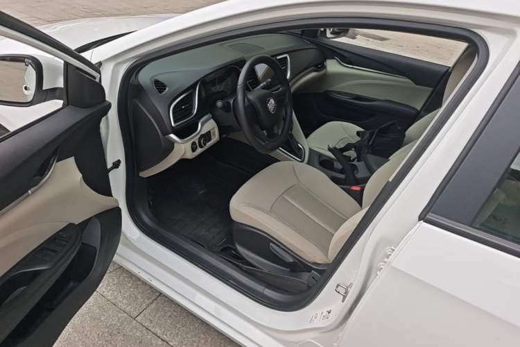 Used Buick GT 2019 15T Dual-Clutch Advanced Version China VI Standard
