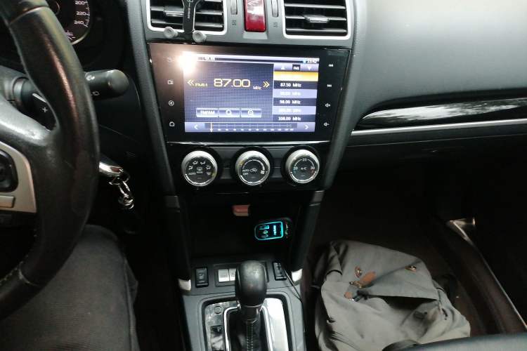 Used Subaru Forester 2016 2.0i Fashion Navigation Edition Audio And AC Panel