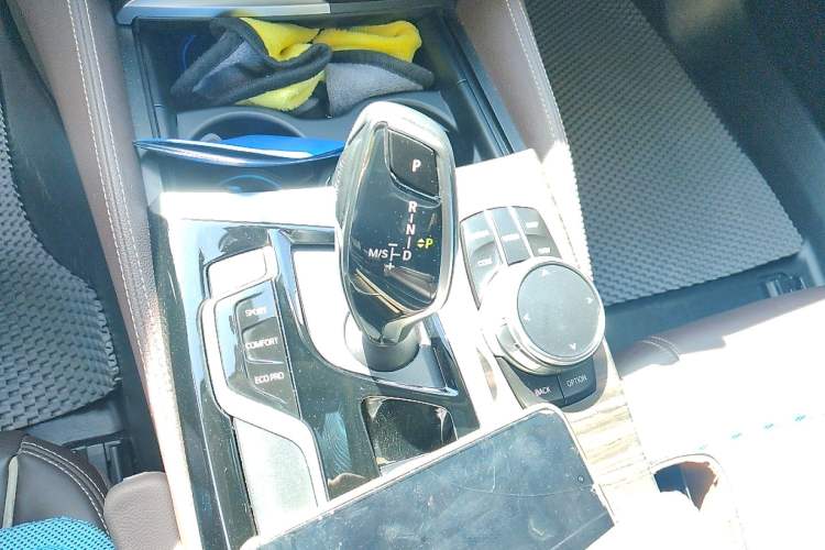 Used BMW 5 Series 2019 Facelifted 530Li Leading Edition Luxury Package
