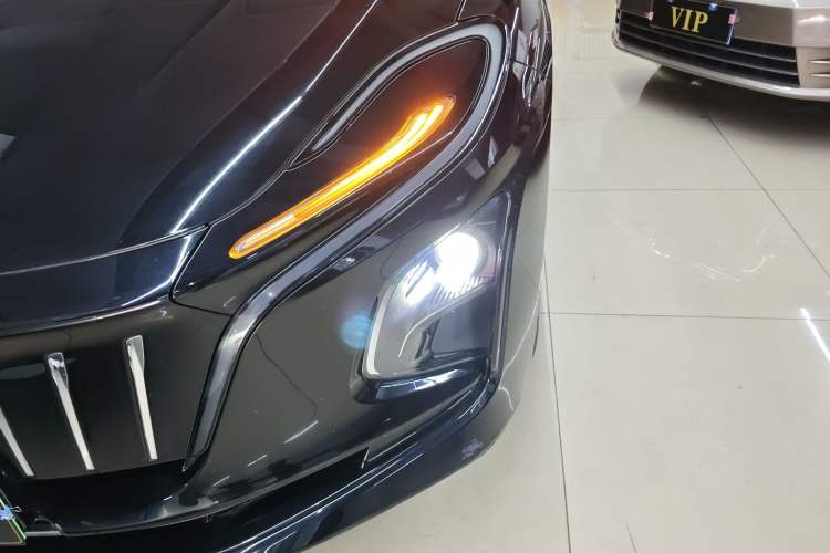 Used Hongqi E-QM5 2021 Charging Version Flagship Edition Left Front Headlight