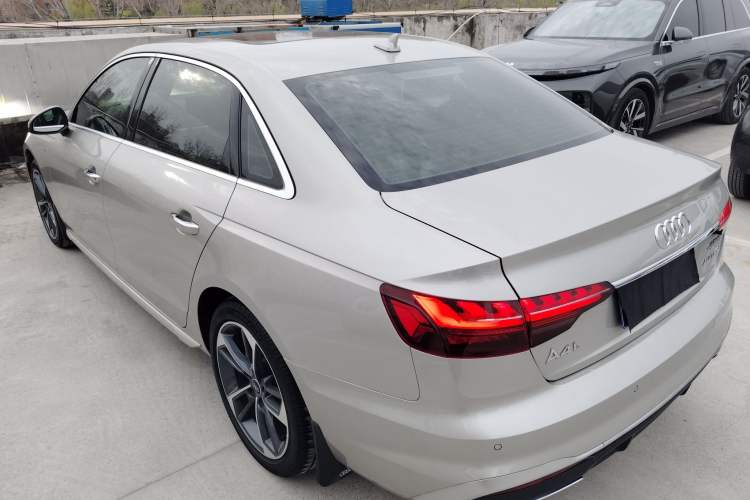 Used Audi A4L 2023 40 TFSI Fashion Dynamic Model
