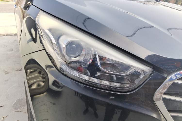 Used Hyundai ix35 2015 2.0L Automatic 2WD Smart Version China V Standard
