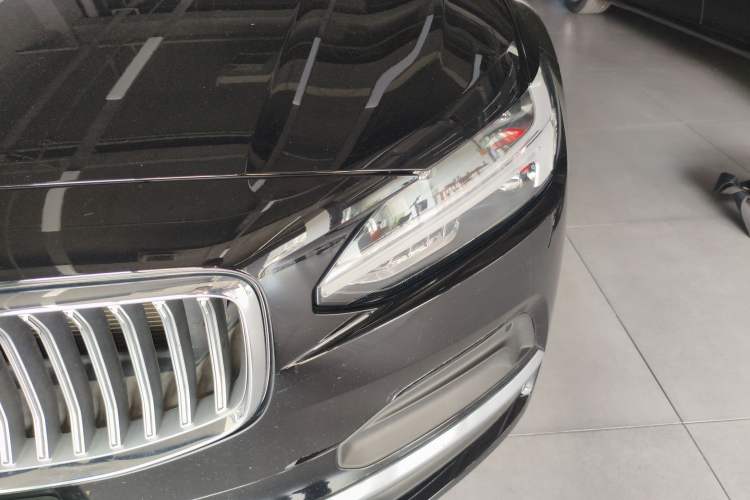 Used Volvo S90 2024 B5 Zhiyuan Luxury Edition
