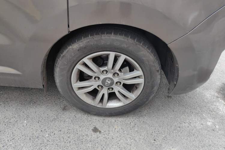 Used Huasong 7 2015 2.0T Automatic Comfort Model