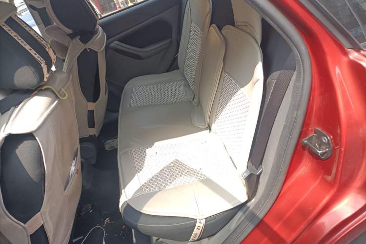 Used Ford Focus 2013 Hatchback Classic 1.8L Automatic Base Model
