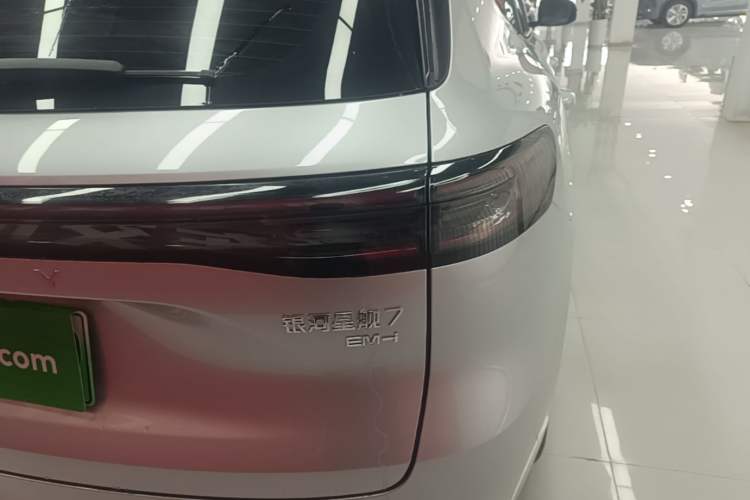 Used Geely Galaxy Xingjian 7 EM-i 2025 120km Exploration+ Version Right Rear Taillight