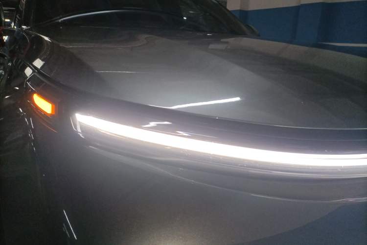 Used Li Auto L8 2023 Pro Model Right Front Headlight